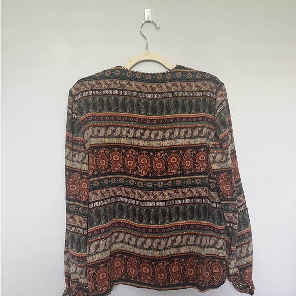 Vintage Maggy London Vintage 100% Silk Paisley Blouse, Funky Top with Gold - Picture 2 of 8